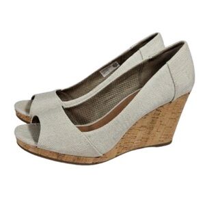 Toms Stella Beige Peep Toe Cork Wedge Heels Women Size 8 Fabric Upper
